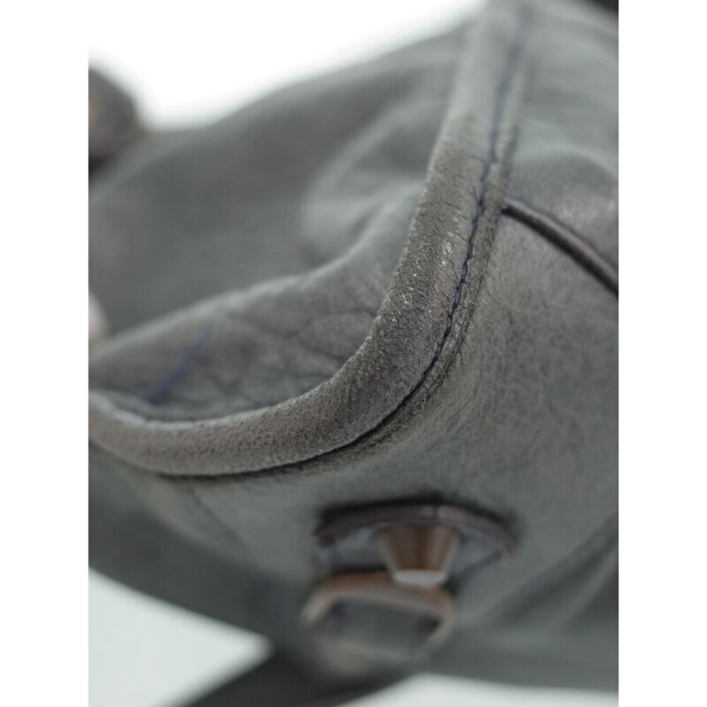 Balenciaga The City Leather Shoulder Bag - Picture 4 of 9